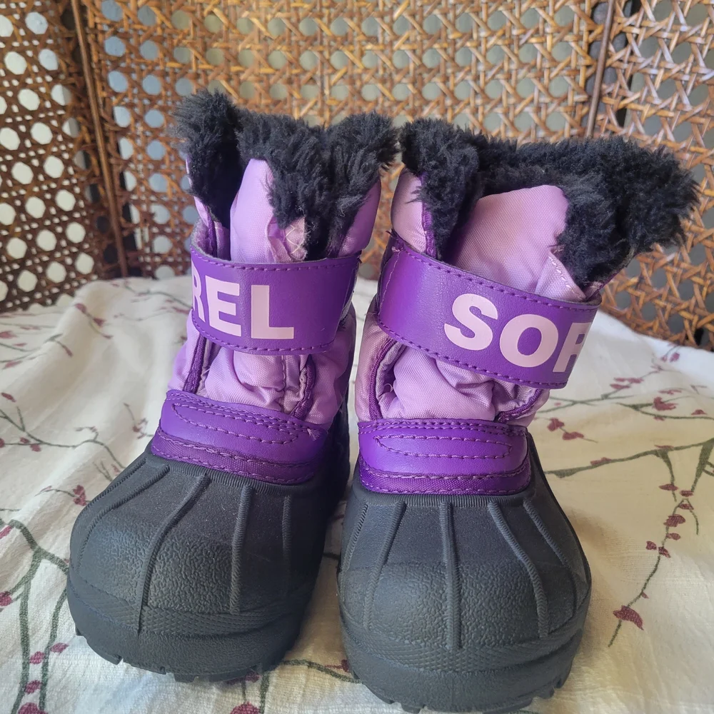 Sorel Purple and Black Winter Boots - Picture 2 of 6